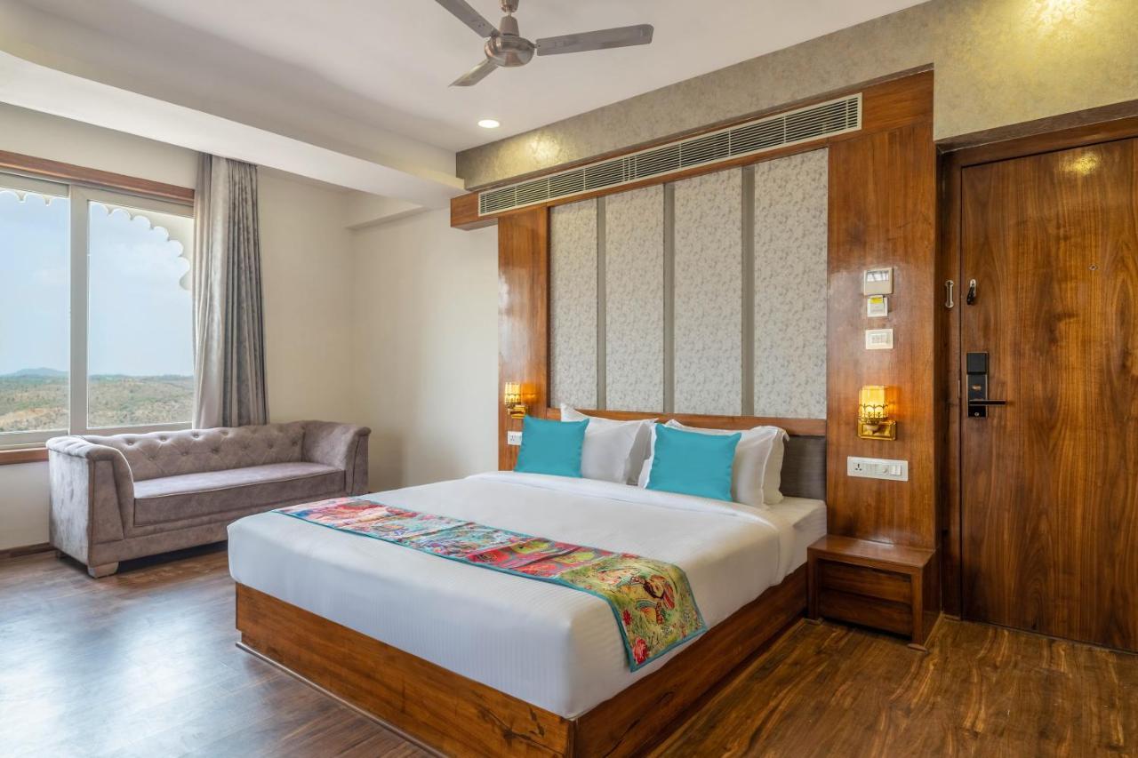 Hotel Pandora Grand, Udaipur- Nestled In Nature Wrapped In Luxury Ngoại thất bức ảnh